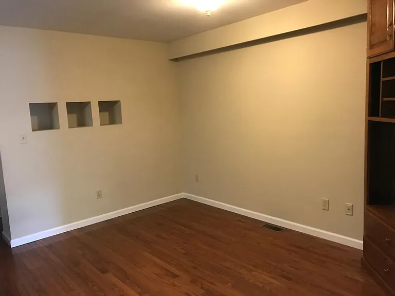 3222 State Highway 25 E #3 — Photo 11