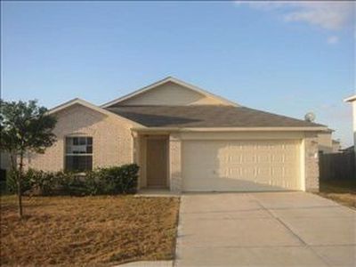 2208 Whistling Way, Taylor, TX, 76574