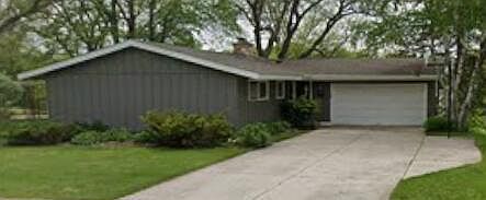 1st image of 1427 W Decorah ROAD
