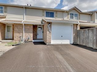 1005 Lanark Pl, Sarnia, ON N7S4E5