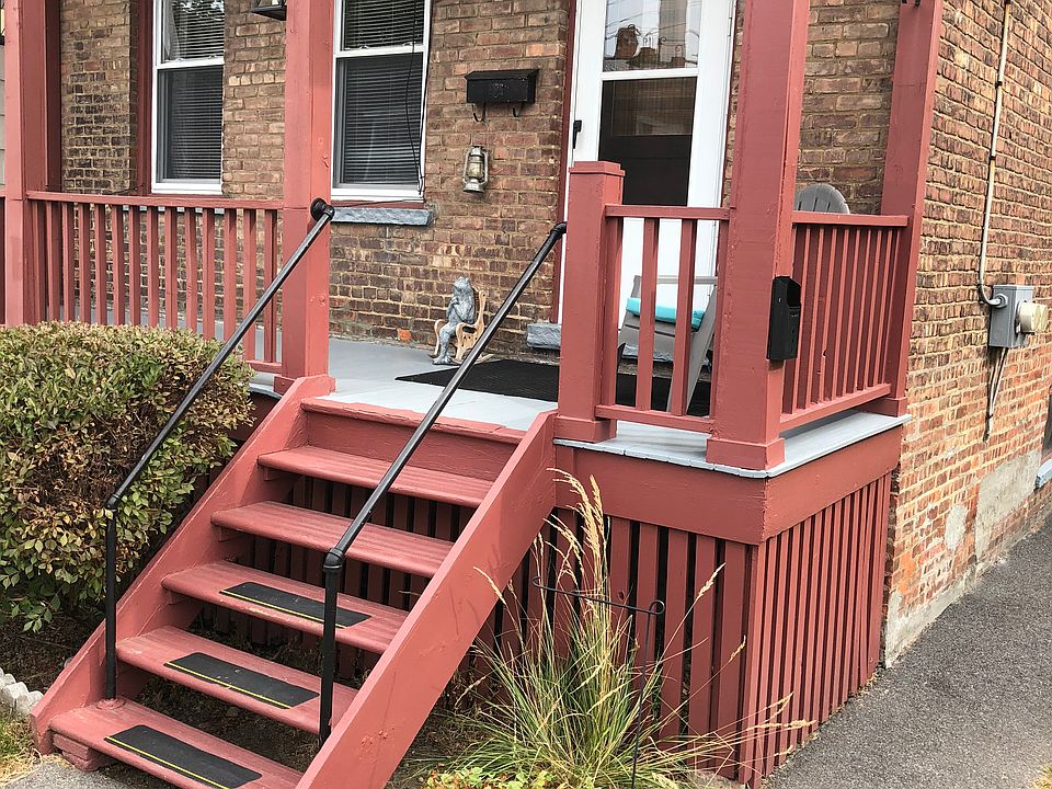 1st image of 35 Grace St