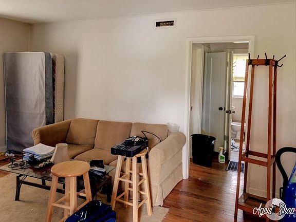 3rd image of 2545 Keith Ave