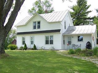 821 County Rd S, Sturgeon Bay, WI 54235