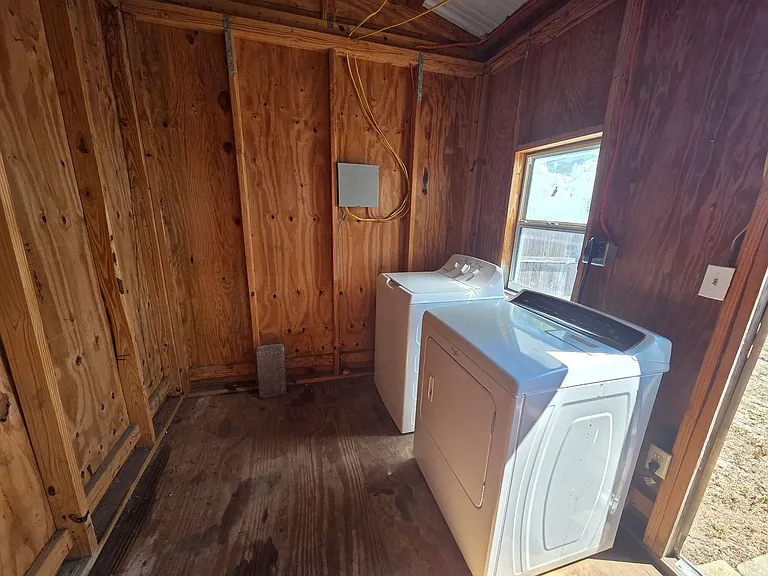 1525 Oak Ave — Photo 31
