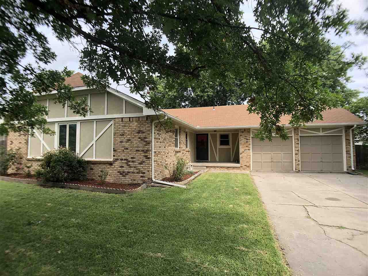 1509 N Brunswick Ln, Wichita, KS 67212 | Zillow