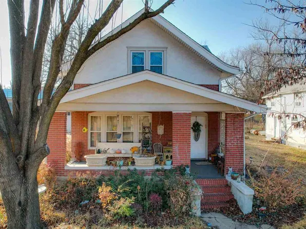 604 N 5th St, Ponca City, OK 74601