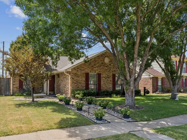 4613 Miramar Dr, Rowlett, TX 75088