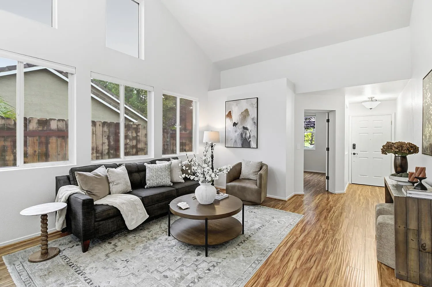1801 Danbrook Dr photo 1