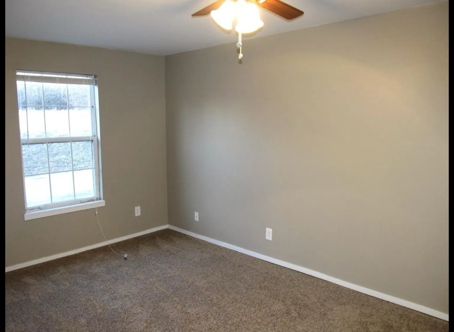 10706 Hickman Mills Drive - 1 — Photo 3