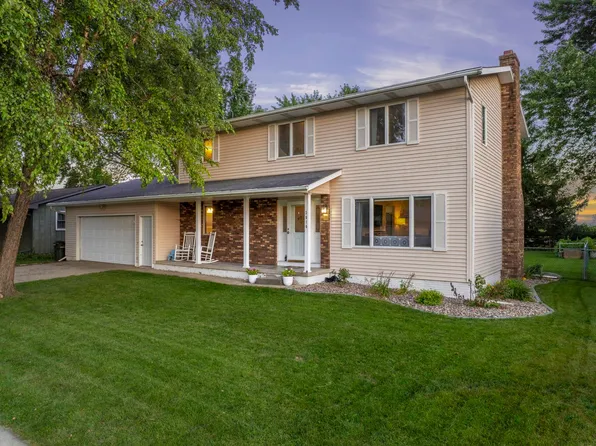 3010 Violet Dr, Waterloo, IA 50701