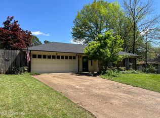 1224 Claiborne Dr, Southaven, MS 38671