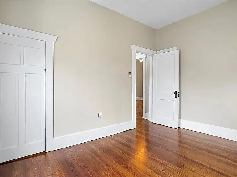 119 Leon Ave — Photo 26