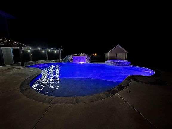 2nd image of 162 Whitetail Dr