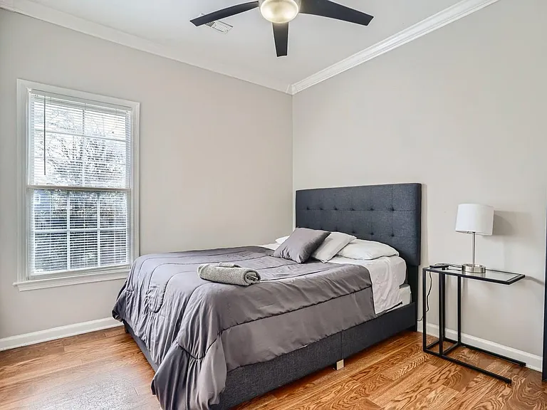 1113 Windsor St SW — Photo 18