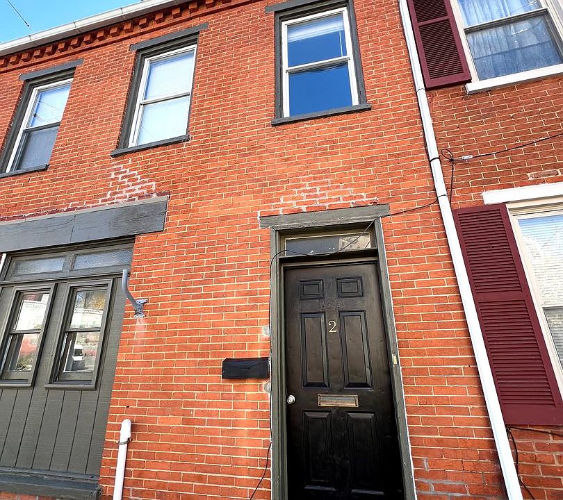 1st image of 253 N Mulberry St APT 2