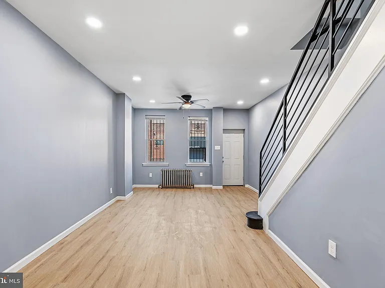 2224 E Clearfield St — Photo 5