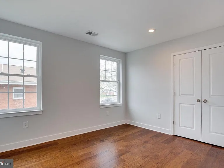 2014 S Langley St — Photo 9