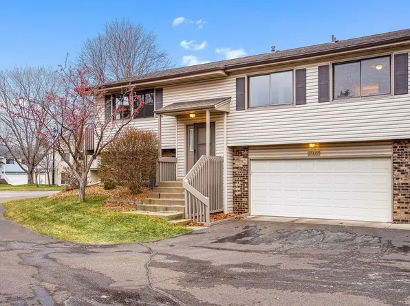 11884 Woodbine St NW, Coon Rapids, MN 55433