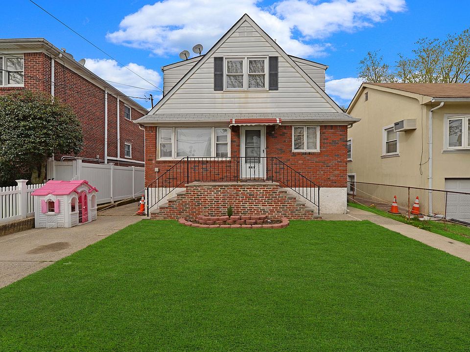 1st image of 399 Cromwell Ave #991