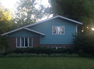 125 4th St, Libertyville, IL