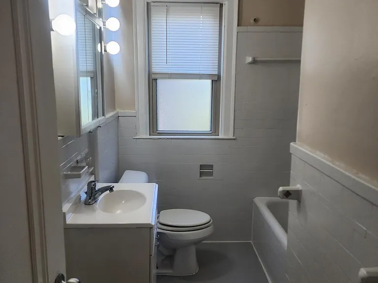 3450 Devonshire Rd — Photo 8