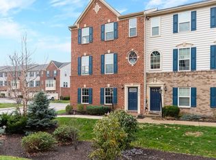2905 Pointe View Dr, Mars, PA 16046