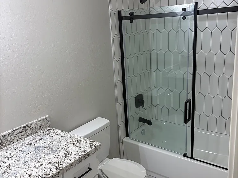 2057 E Orange St #A — Photo 6