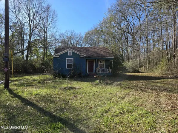 105 Scotland Cir, Hattiesburg, MS 39401