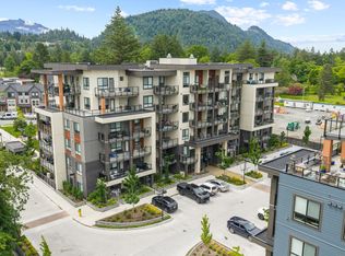 45505 Campus Dr #312, Chilliwack, BC V2R 6K8