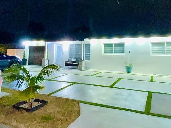 5th image of 6211 NW 17th Court