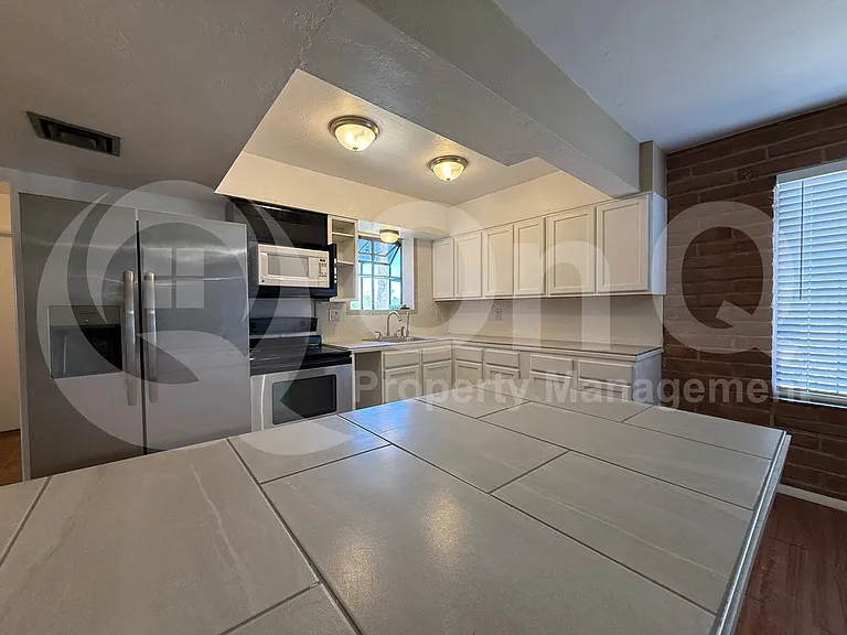 2140 W Window Rock Dr — Photo 5