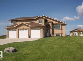 2908 Wayne Way, Cold Lake, AB T9M1P8