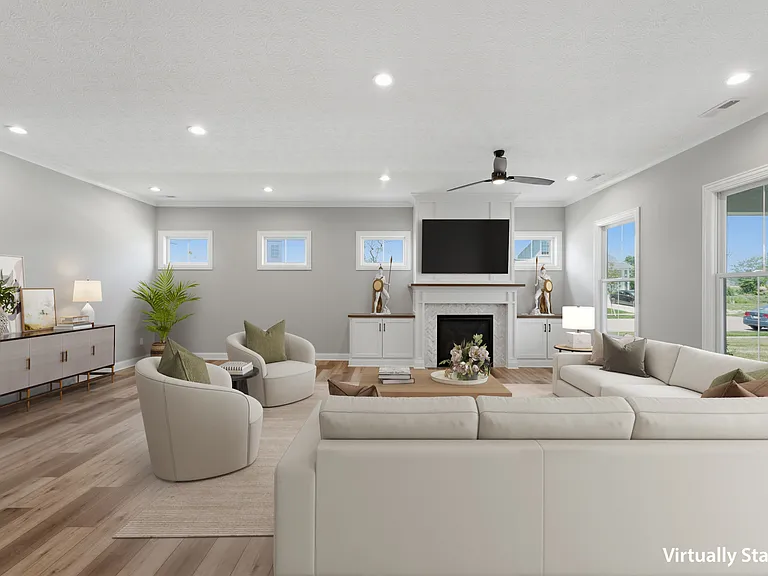 8980 Ladd Ln — Photo 8