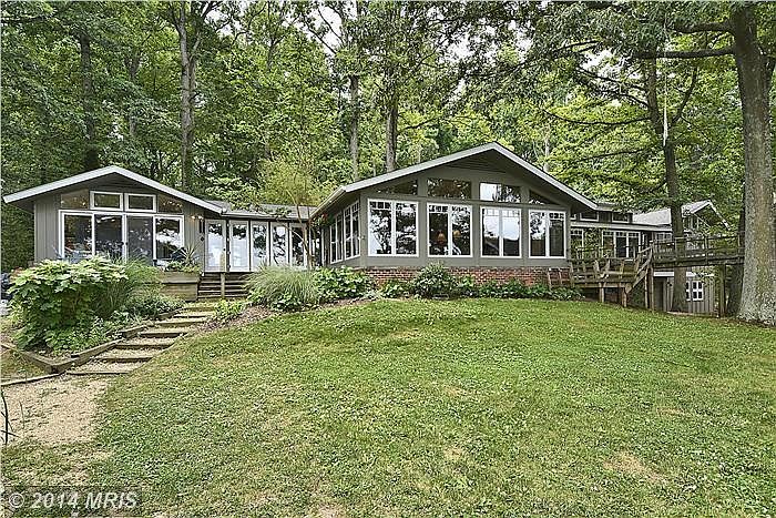 1st image of 197 W Lake Dr