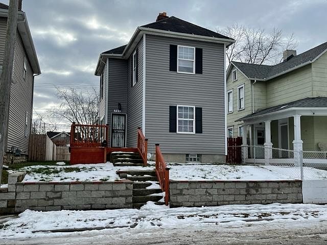 1st image of 797 Bellows Ave
