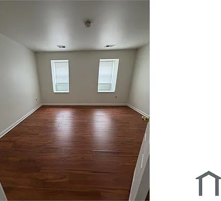 2112 Young St SE — Photo 7