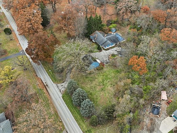 4th image of 6616 Elmer Dr