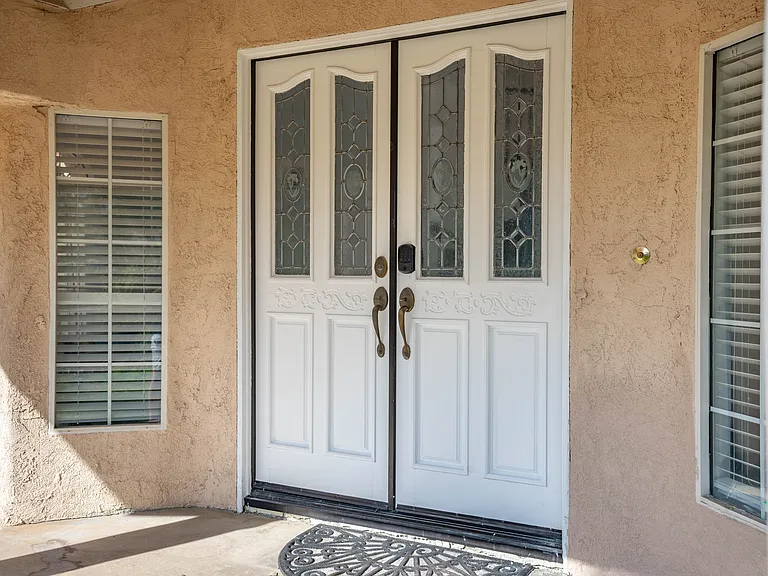 28832 Harwick Dr — Photo 43