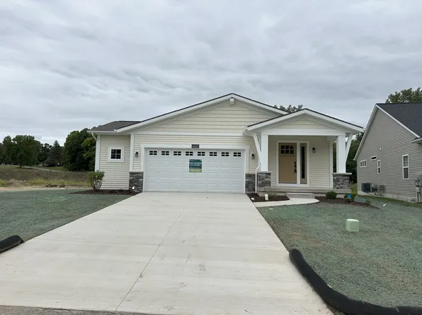 14020 Pristine Ct, Dewitt, MI 48820