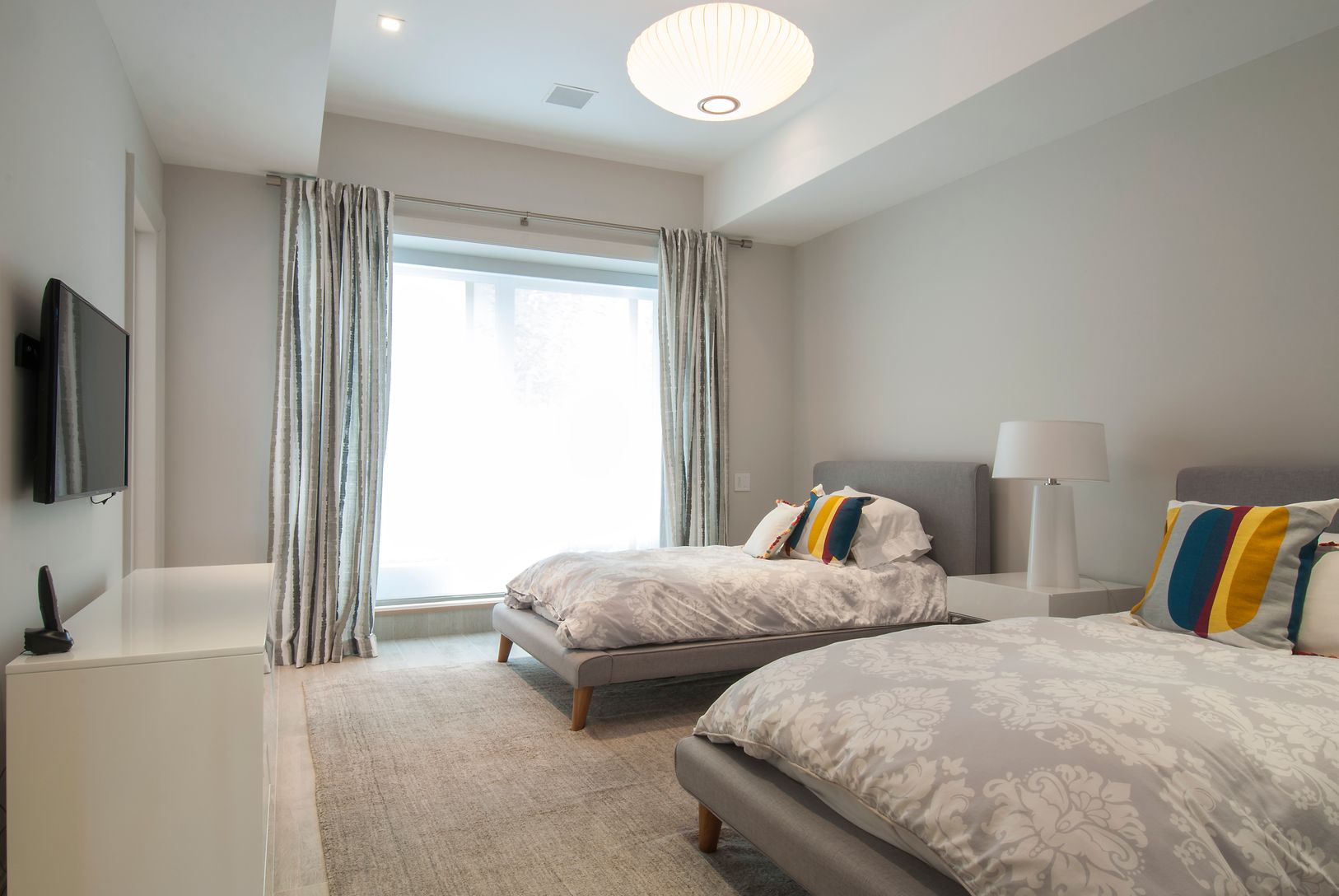  lower level guest #2