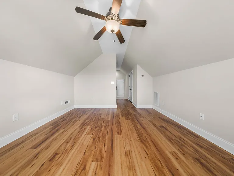 2202 E Oak Bridge Way — Photo 40