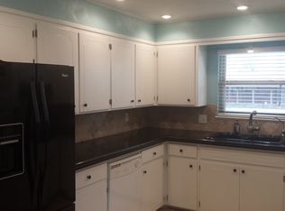 721 N Elk Ave, Elk City, OK 73644