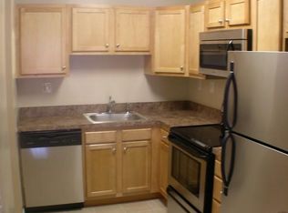 300 3rd St NE APT 203, Washington, DC 20002