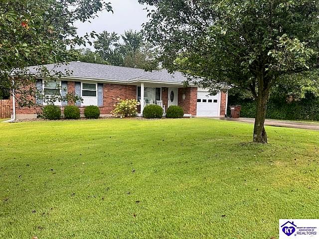 1st image of 806 Sammy Ct