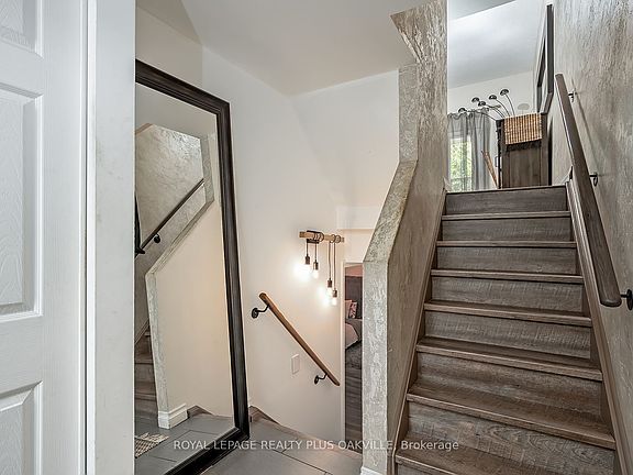 3rd image of 1051 Cedarglen Gate #51