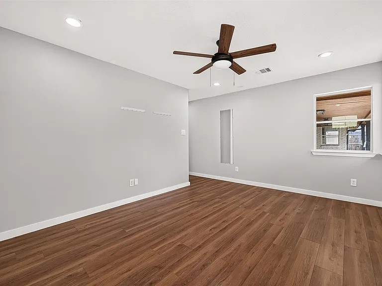 12930 Kimberley Ln — Photo 39