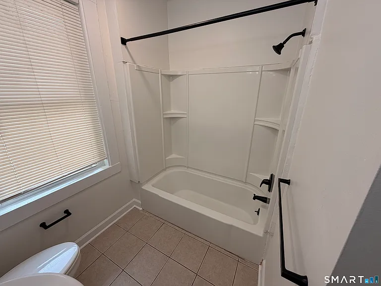 154 Hemingway Ave — Photo 8