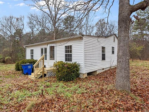 3rd image of 4919 Mount Willing Rd