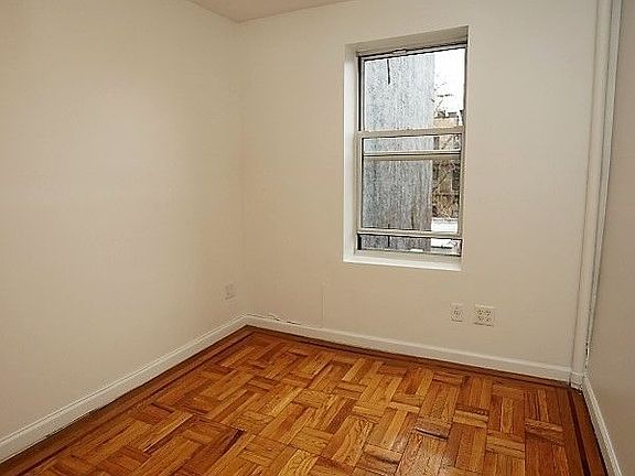 2nd image of 131 E 7th St APT 3B