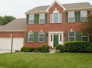 10830 Pine Bluff Dr, Fishers, IN 46037